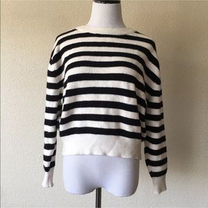 Zara Knit Black & white striped pull over sweater